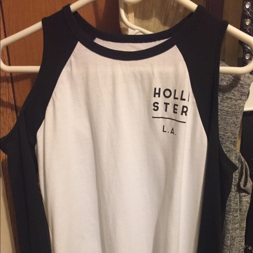 Hollister cold shoulder long sleeve